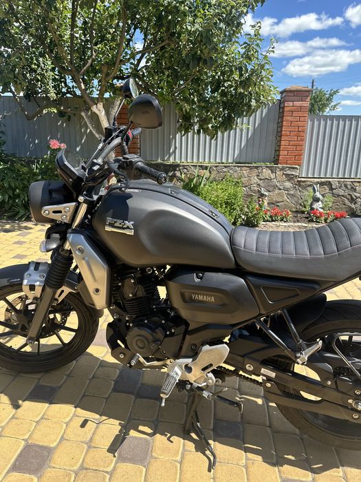 Мотоцикл Yamaha fzx 150 2022