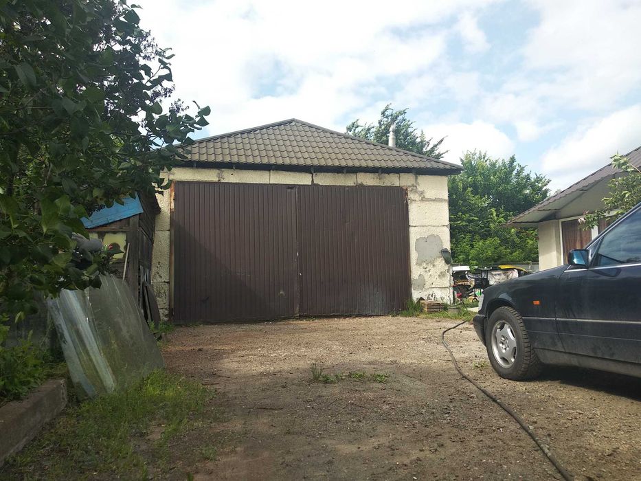 Продаж будинку в с.Троєщина