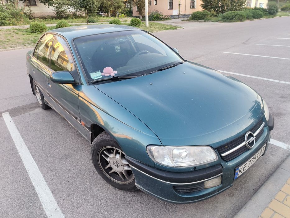 Opel Omega B 3.0