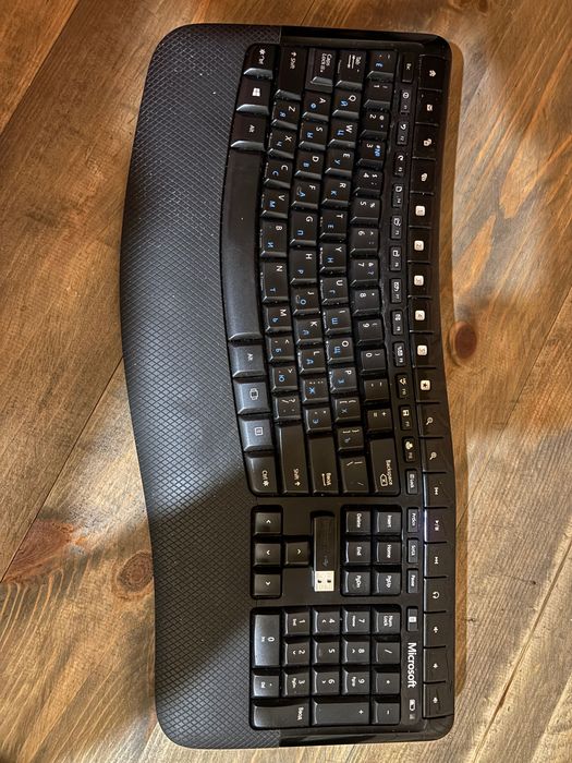 бездротова клавіатура миша Microsoft Wireless Comfort Desktop 5000