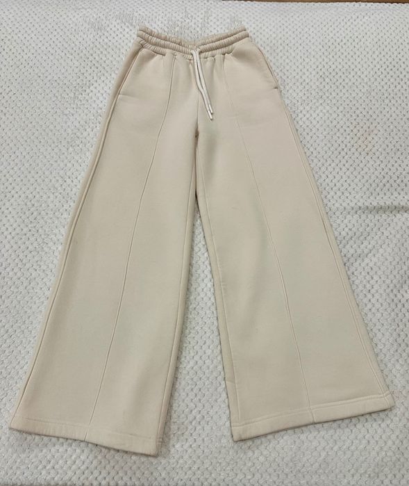 Костюм спортивний теплий для дівчинки 152р.