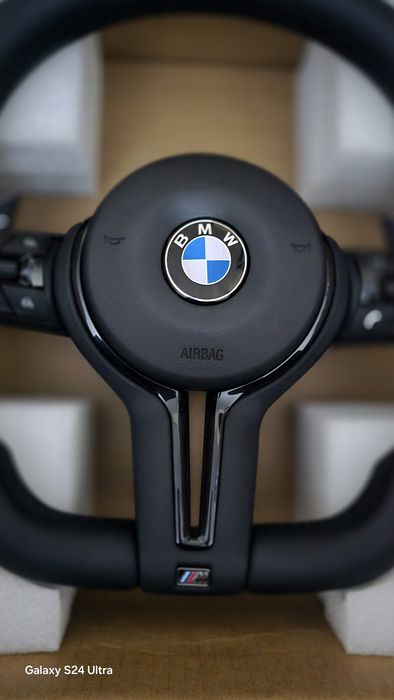 Volante BMW M Performance Série 1/2/3/4/5/6 (Novo)