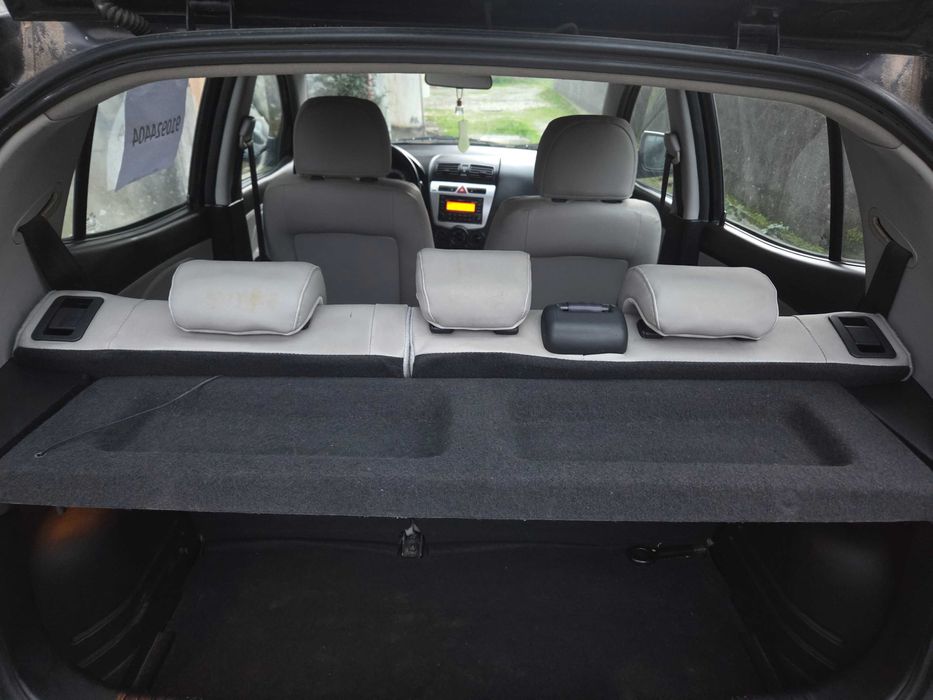 Carro em bom estado como se ve nas fotos