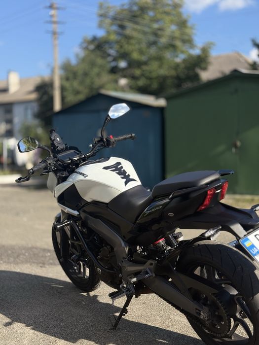 Bajaj Dominar 400