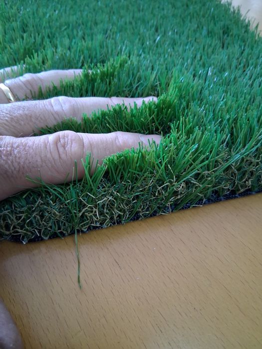 Relva alta densidade 40mm altura.