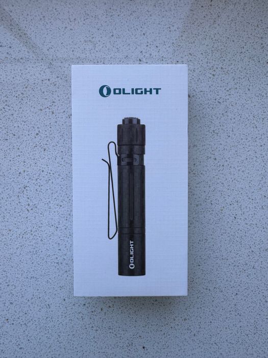 Olight i3t EOS Carbon