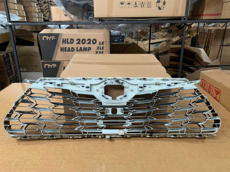 Toyota HIGHLANDER Решетка радиатора серая  2020 2021 2022 53101-0E330