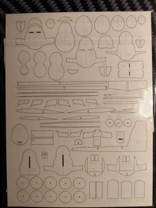 Model kartonowy    .