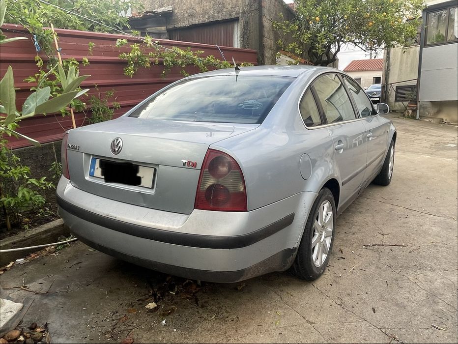 VW Passat confortline  TDi 130cv 2002