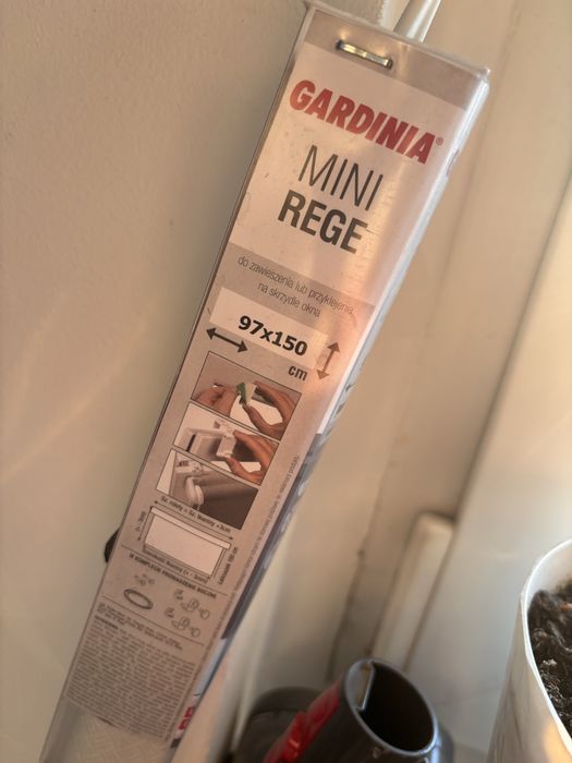 Rolety białe okienne delikatny wzór komplet