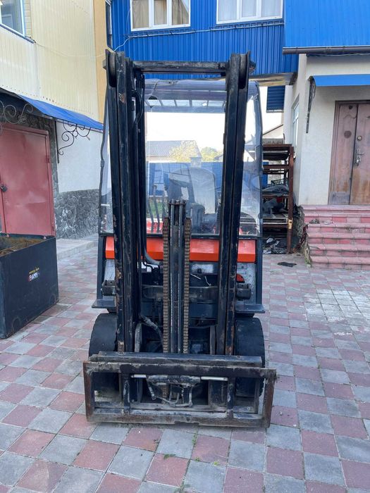 Електричний навантажувач Toyota FBMF20 2т 80V