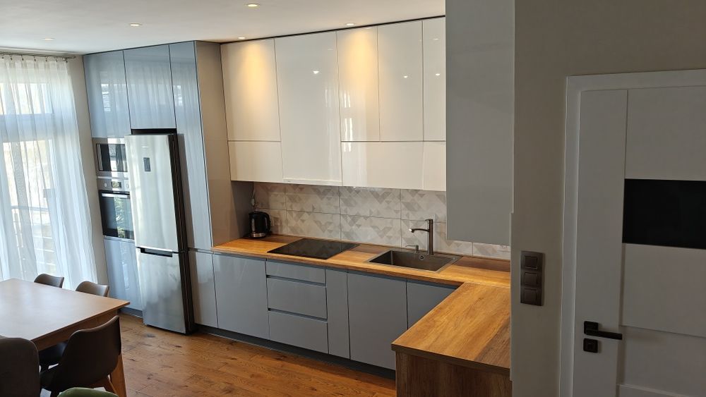 Mieszkanie 3 pokojowe 65m2 w centrum