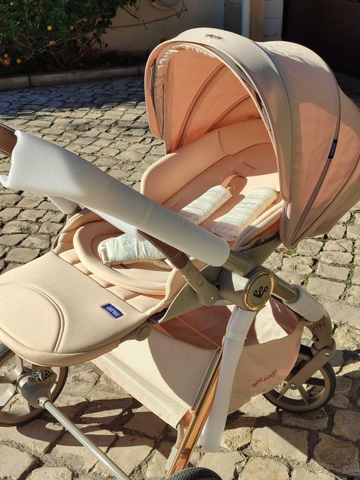 Carrinho de bebé novo