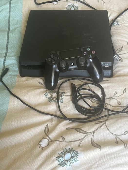 Ps4 perfeitas condições, vendo porque ja nao jogo