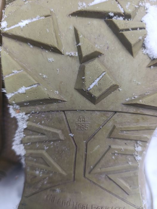 Продам берцы 44 размер