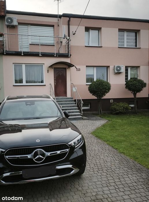 Przestronny dom z klimatyzacją w Poznaniu