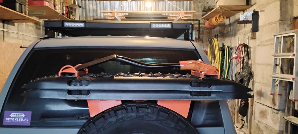 Bagaznik na kolo zapasowe offroad ,uchwyt ,mocowanie,trapy saperka