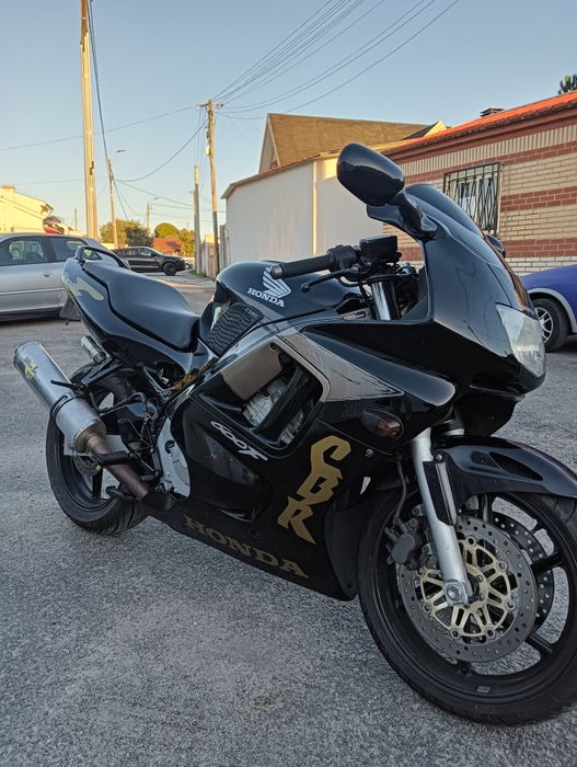 Honda CBR 600 f3