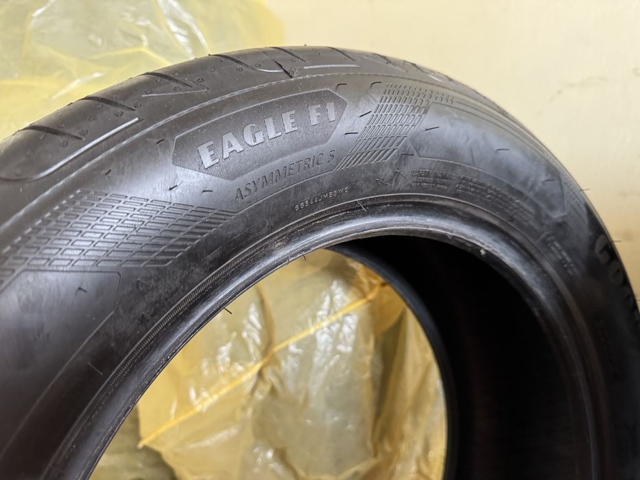 Opony letnie 4 szt  GOODYEAR  Eagle  235/55/18 demontaż z nowego auta