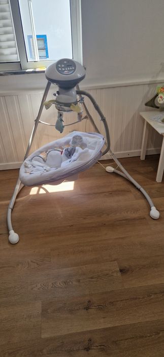 Fisher-Price Sweet Snugapuppy Swing