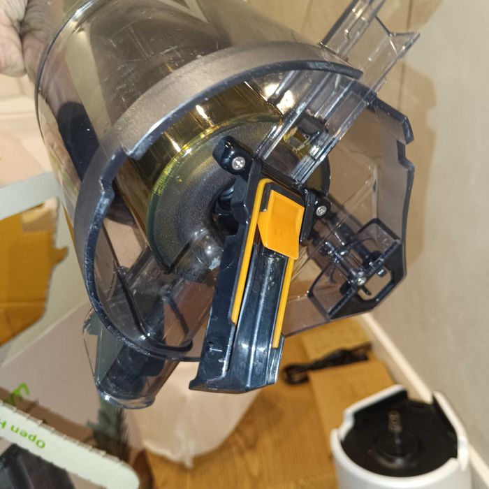 HUROM H300e wyciskarka wolnoobrotowa – jak nowa, użyta 3 razy