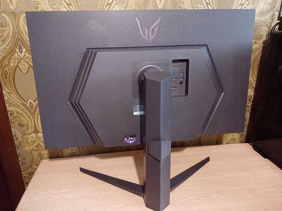 Монітор 32 дюйми LG UltraGear 32GQ850-B (2К, 240Гц)  NVIDIA G-SYNC  ,  AMD FreeSync Premium , IPS , ATW , 3D звук DTS Headphone: X