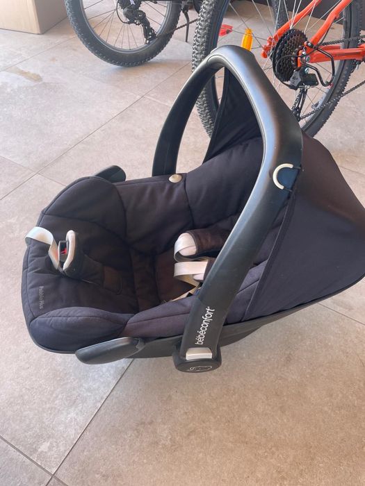 Carrinho Quinny mood + Ovo Maxi Cosi + Cadeira