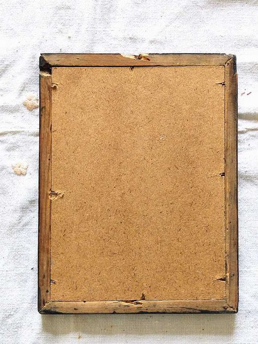 Quadro religioso com imagem da Sãozinha de Alenquer