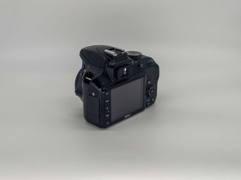 Câmara Fotográfica Nikon D3400 + 18-55mm + 70-200mm + Acessórios