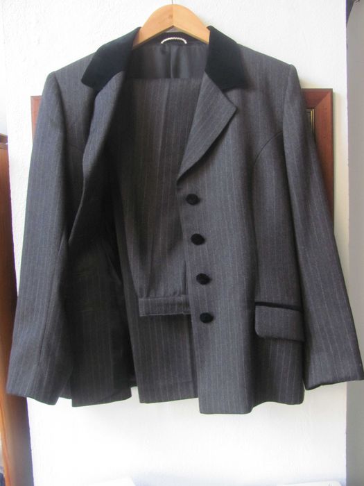 Conjunto Lamia blazer manga comprida mais calças