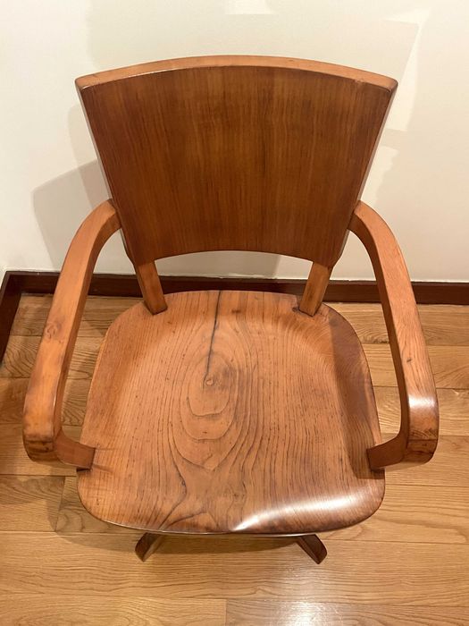 Cadeira vintage de escritório giratória em madeira