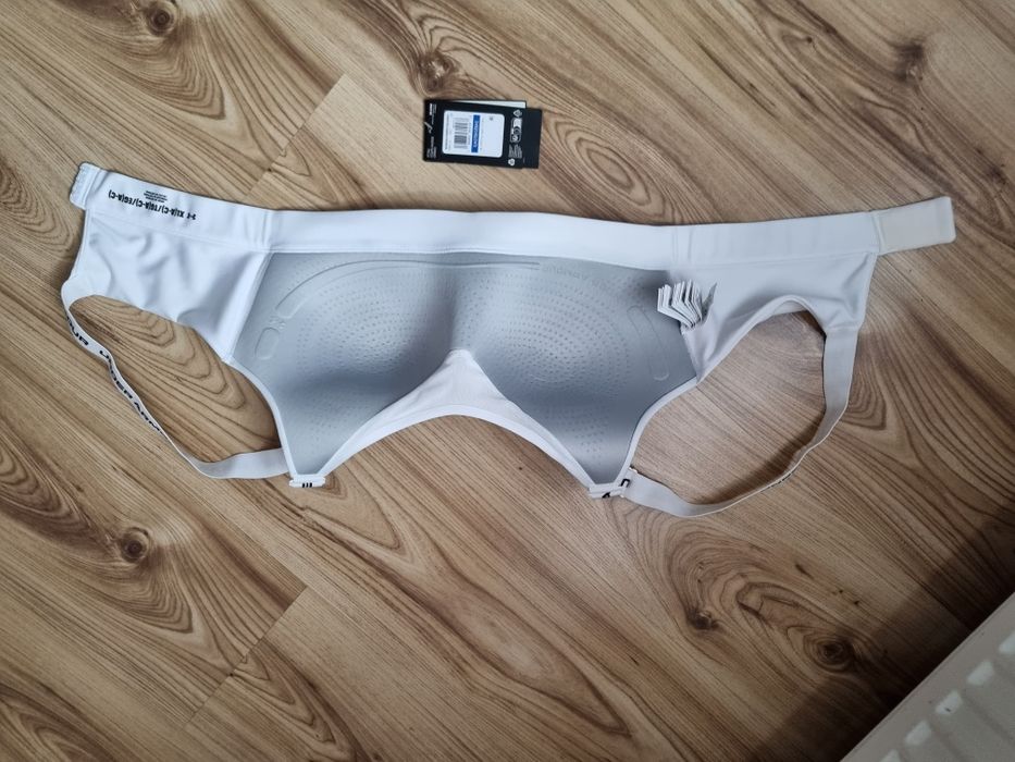 Biustonosz sportowy Under armour XL 42 C