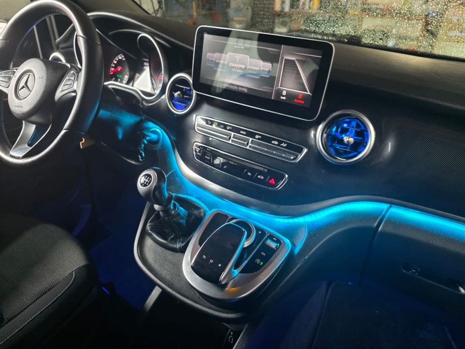 Aluguer Carrinha 8 Lugares Transfer ou Viagens