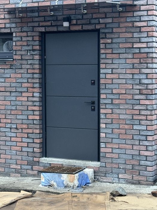 Двері металеві нестандартних розмірів