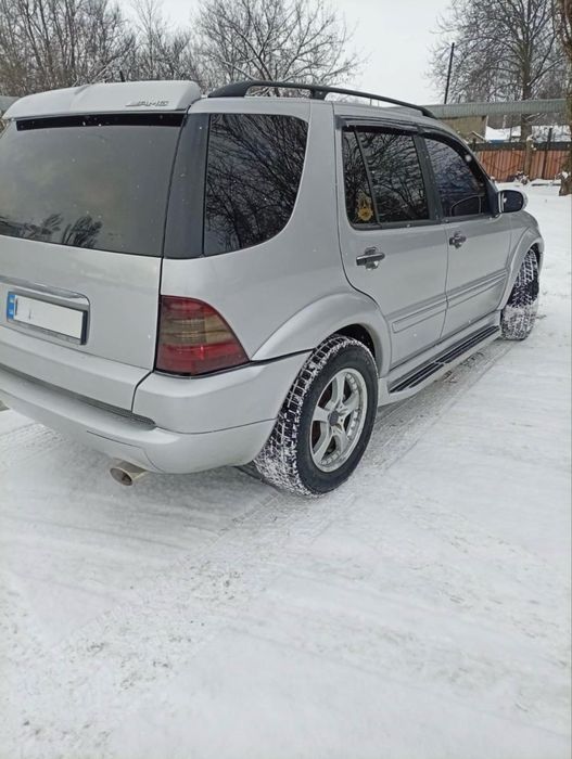 Продам Mercedes-Benz ML500