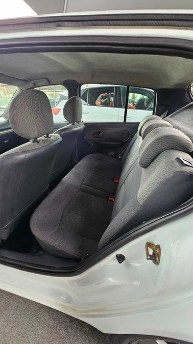 Renault Clio II 1.5 dCi 2004 | 5 Portas | Embraiagem Nova | CarPlay