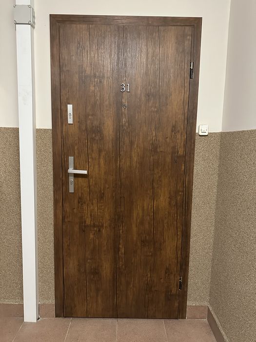 Drzwi z montażem na starych futrynach Śląskie Fachowo !!