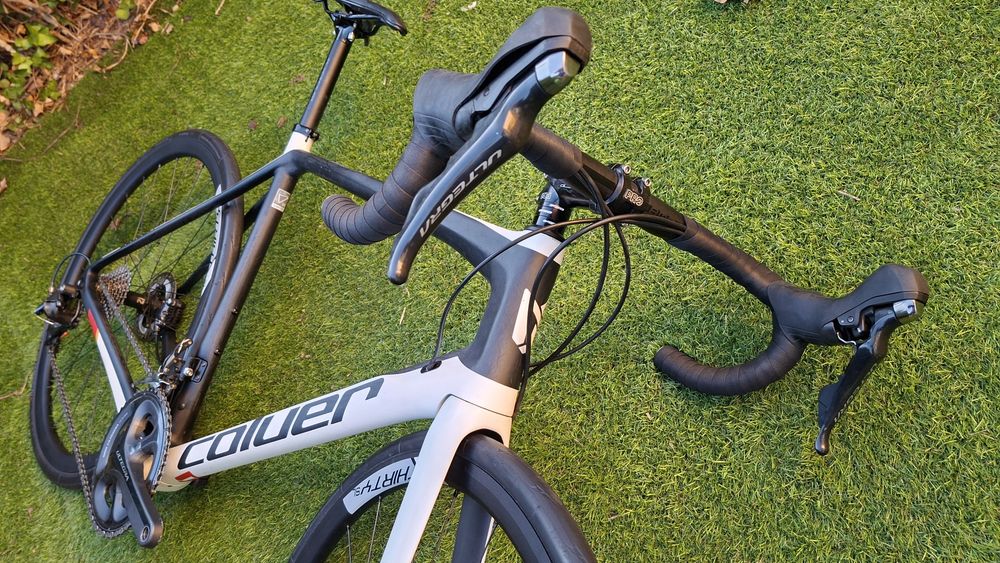 Coluer Esbelta Carbono t54 Disco.