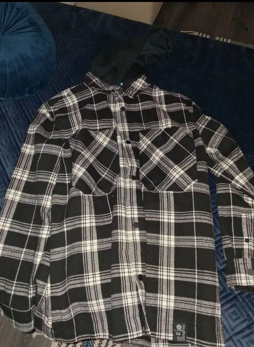 Camisas/casacos usados 1x