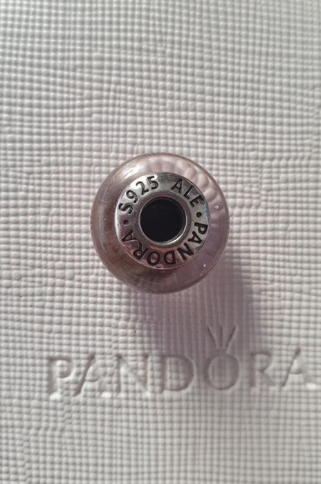 Pandora Disney Roszpunka murano