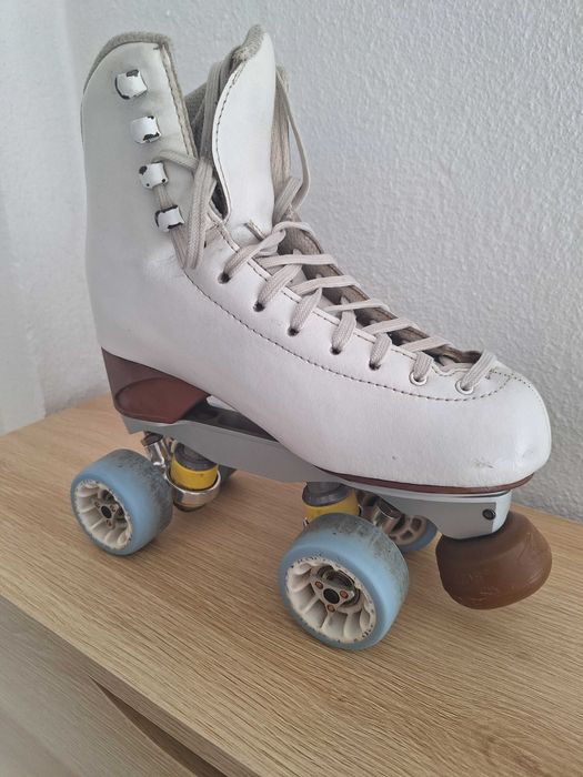 Patins 245 em bom estado