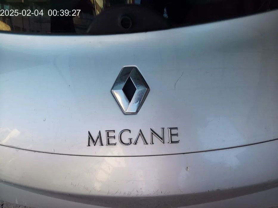 Renault Megane mala " usado em bom estado