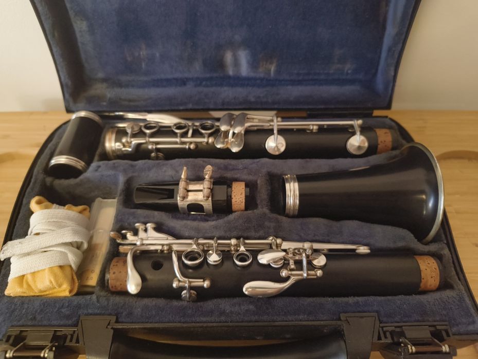 Clarinete Buffet Crampon E11