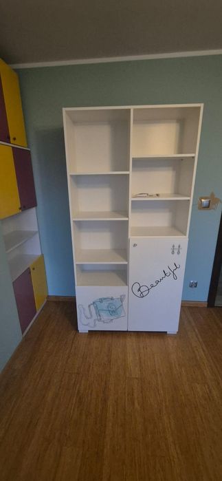 Białe meble, szafka  do pokoju dziecięcego Meblik