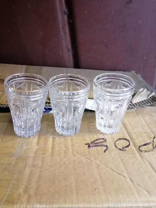 Продам хрустальные стаканы