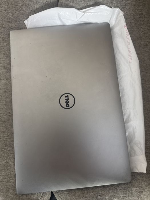 Ноутбук dell xps на запчастини