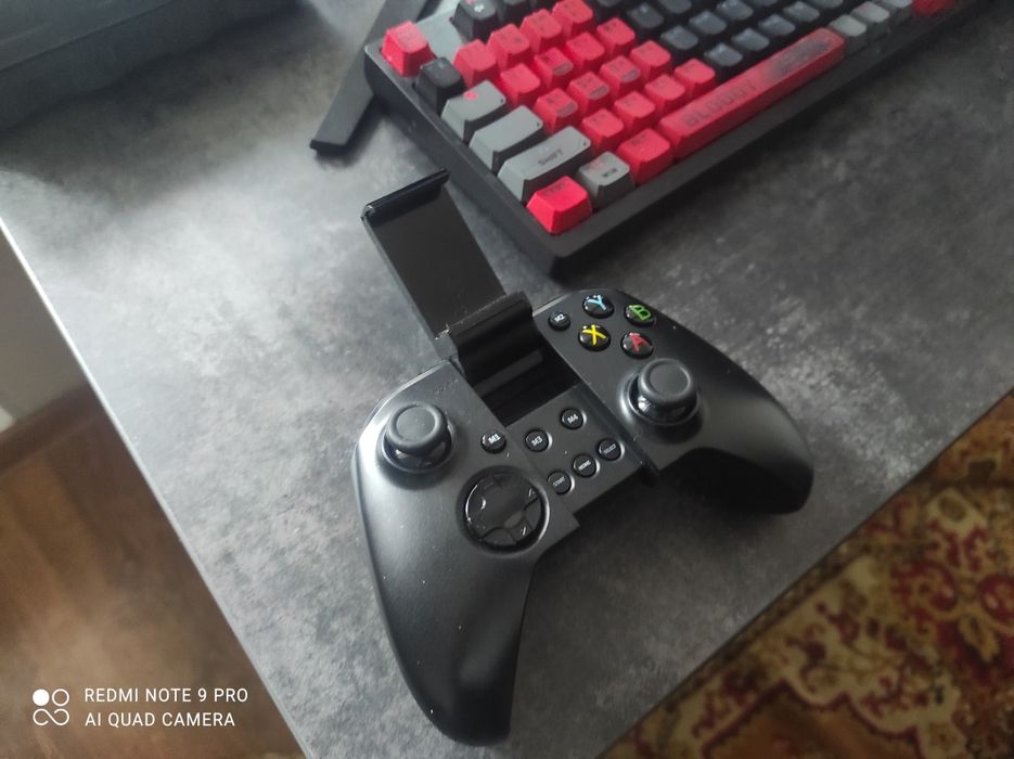 Геймпад 2E Gaming для Android/PC — чудовий стан! Лише 350 грн