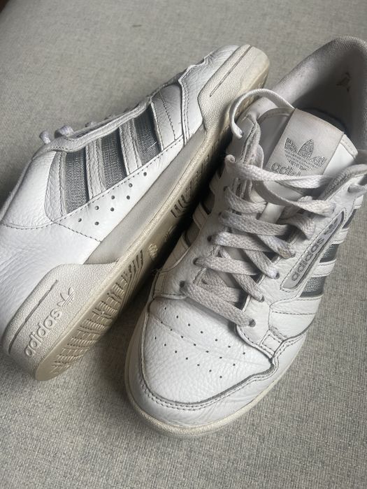 Adidasy damskie r 42