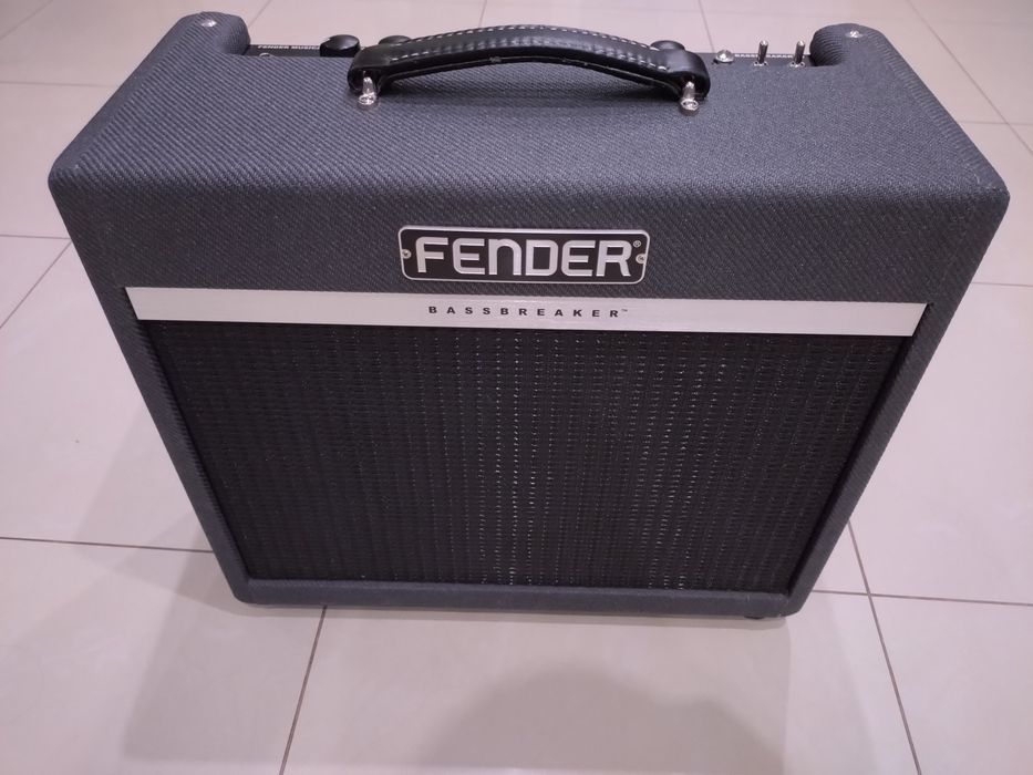 Wzmacniacz gitarowy Fender bassbreaker 15