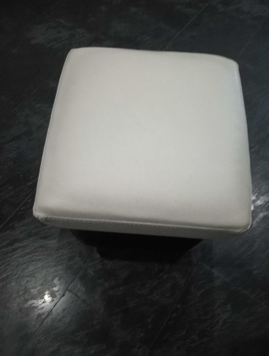 Vendo 10 puffes em bom estado